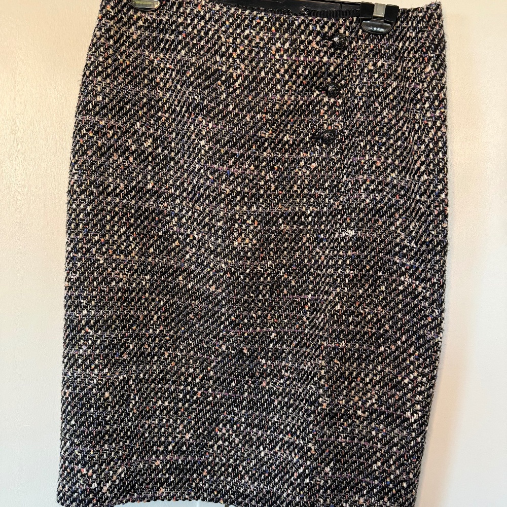 Talbots Multicolor/black tweed pencil skirt Size 8
